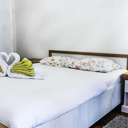 Jasna's Old Town 波德戈里察